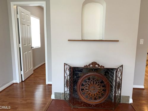 921 Morada Pl, Altadena CA  91001-3114 exterior