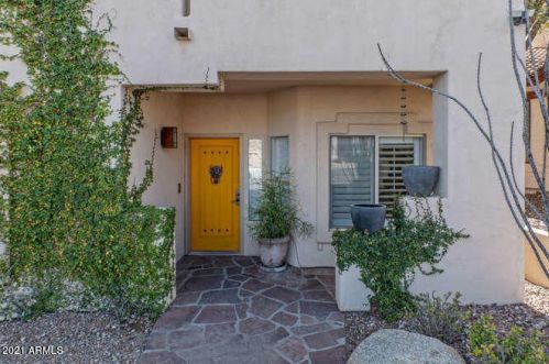1731 Evans Dr, Phoenix AZ  85022-4557 exterior
