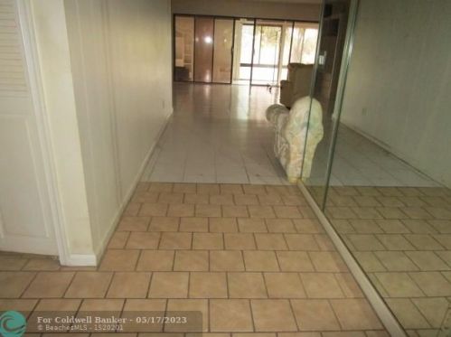 6364 Aspen Glen Cir, Boynton Beach, FL 33437-1808