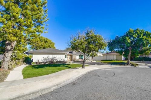 5917 Eton Ct, San Diego, CA 92122-3203