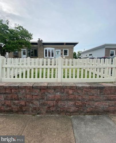 313 Darby Rd, Ridley Park, PA 19078-1313