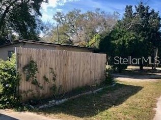 1219 Linda Ln, Daytona Beach, FL 32117-3228