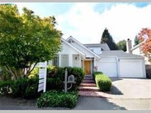 5933 Pinewood Rd, Oakland, CA 94611-1859