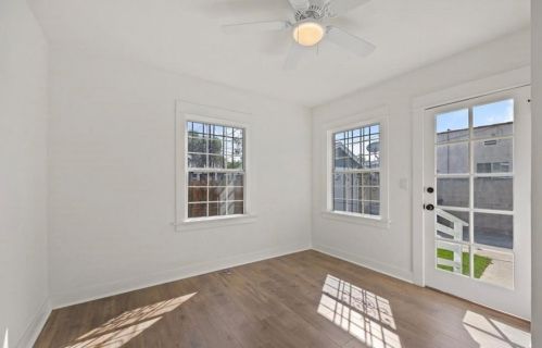 2436 Adriatic Ave, Long Beach CA 90810-3313 exterior