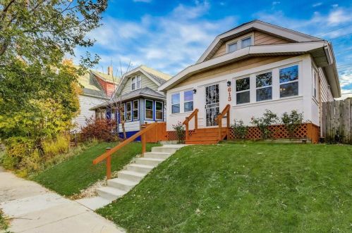 613 Keefe Ave, Milwaukee WI 53212-1801 exterior