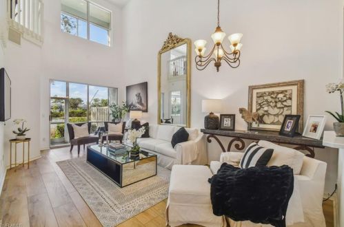 1430 Mariposa Cir, Naples, FL 26102-7247