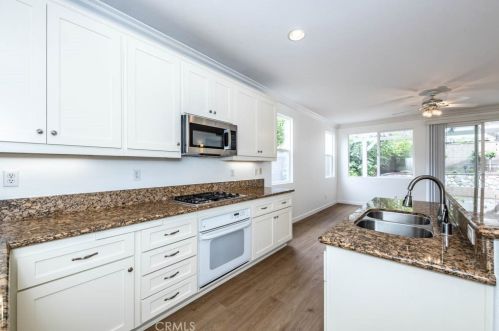 569 Masters Cir, Brea CA  92821-6144 exterior