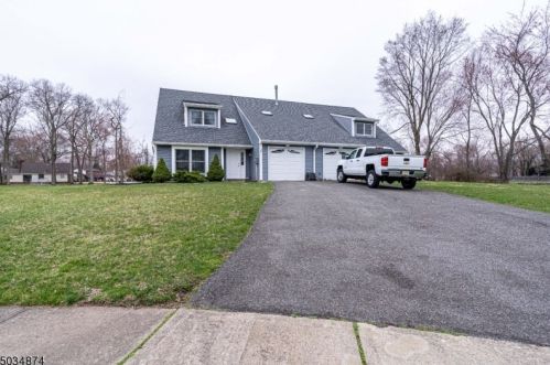28 Garden St, Lincoln Park, NJ 07035-1347