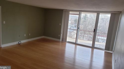 2212 Forest Ln, Collegeville PA  19473-1056 exterior