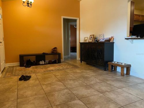 1011 Orange Ave, Tavares FL  32778-2339 exterior