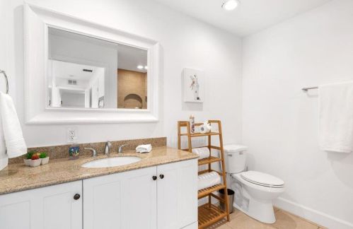 413 Philadelphia Dr, Jupiter FL  33458-4245 exterior