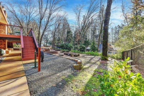 15953 Norlene Way, Grass Valley CA 95949-6877 exterior