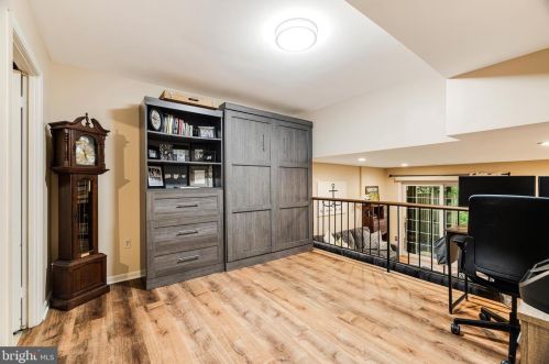 11710 Dry River Ct, Herndon VA  20191-2964 exterior