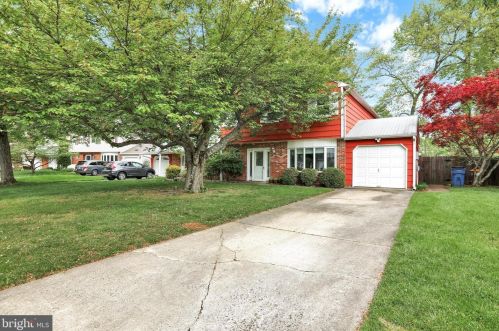 1276 Wilton Cres, Yardley, PA 19067-6012