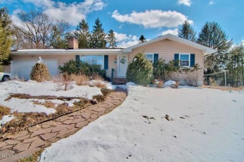 503 Colvin Rd, Stroudsburg, PA 18360-9714