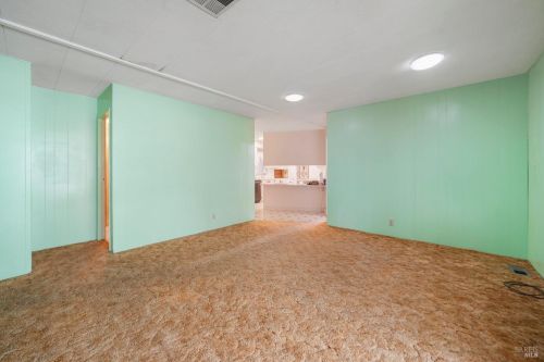 14 Bel Air Cir, Fairfield CA  94533-2811 exterior