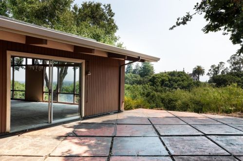 12250 Edgecliff Pl, Los Altos CA  94022-4559 exterior