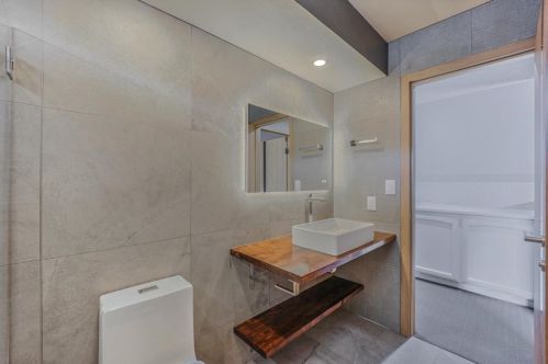 32225 Jean Dr, Union City CA  94587-5503 exterior