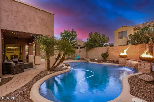 6873 Black Hills Way, Chandler, AZ 85249-7254