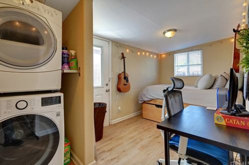425 Laurel Ave, Brea CA  92821-6632 exterior