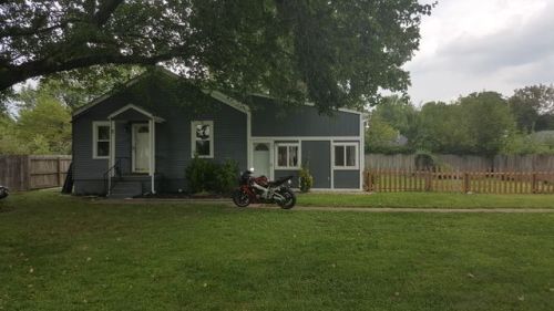 2100 Ronnie Ave, Louisville, KY 40216-1410