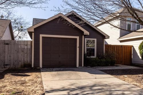 1436 Pine Ln, Fort Worth, TX 76140-5400