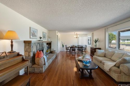 675 Dana Dr, Santa Paula CA  93060-1614 exterior