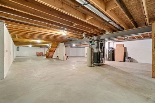 718 Willowcrest Dr, Gibsonia PA  15044-6028 exterior