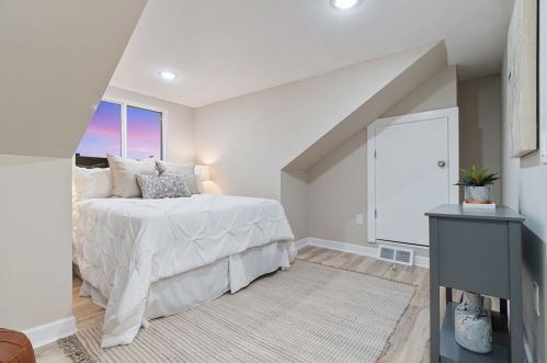 139 42nd St, Pittsburgh PA  15201-3136 exterior