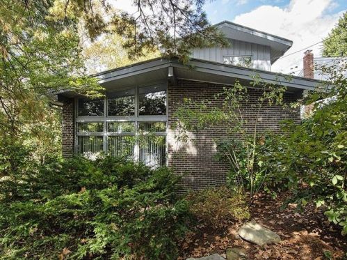 5703 Aylesboro Ave, Pittsburgh, PA 15217-1411