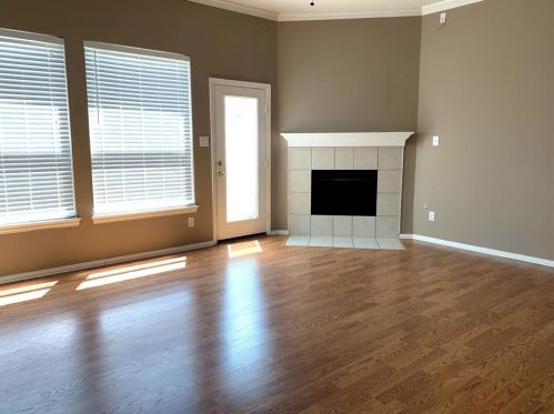 8300 Stone Ridge Dr, Plano TX  75025-3981 exterior