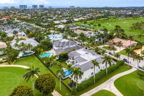 121 Royal Palm Way, Boca Raton FL 33432-7940 exterior