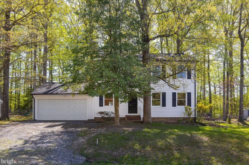 334 Albany St, Fredericksburg VA  22407-6304 exterior