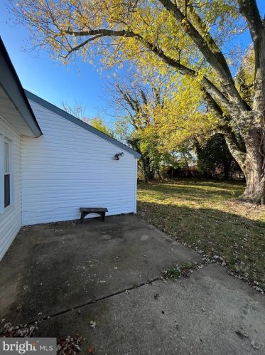 5 Miniature Ln, Willingboro NJ  08046-3109 exterior