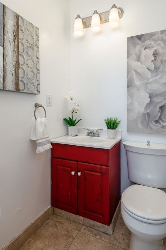 3828 Meade Ave, San Diego CA 92116-3818 exterior