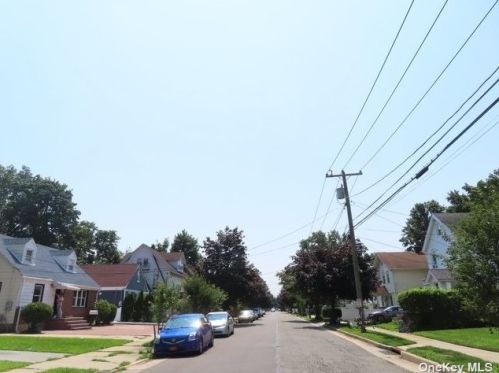 168 Fairview Blvd, Hempstead NY  11550-2904 exterior
