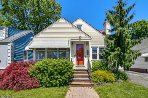 133 Butler Ave, Roselle Park, NJ 07204-1801
