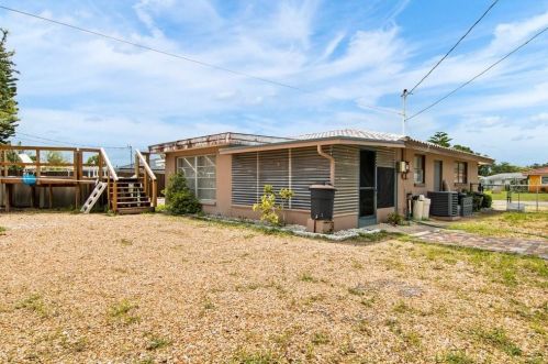 7323 Star Dust Dr, Port Richey FL  34668-2828 exterior