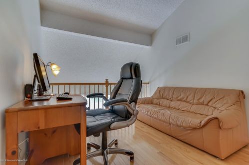 168 La Quinta Ct, Holmdel Village NJ  07733-2536 exterior