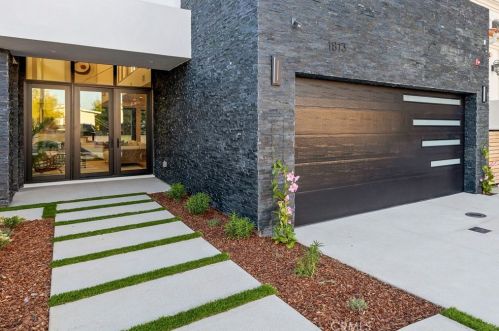 1813 Walnut Ave, Manhattan Beach CA  90266-5018 exterior