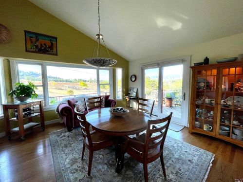 3331 Zaina Ln, Ukiah CA  95482-6962 exterior