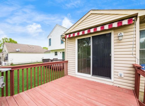 1867 Winding Hollow Dr, Darbydale OH  43123-4784 exterior