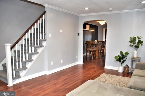 324 Amosland Rd, Holmes PA  19043-1203 exterior