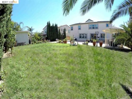 405 Silver Spur Ln, Oakley, CA 94561-4422