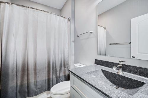 531 Silver Fox Dr, Kewaskum WI  53040-9054 exterior