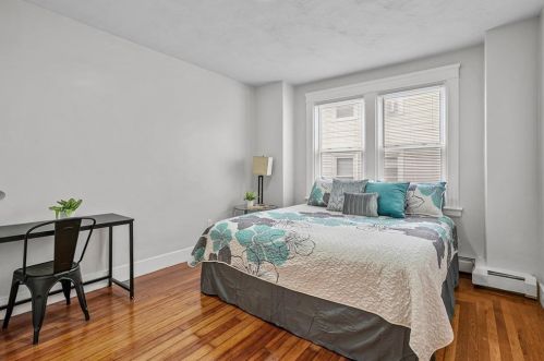 181 Mount Pleasant Ave, Providence RI  02908-3917 exterior