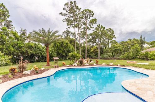 17147 81st Ln, Town Of Loxahatchee Groves, FL 33470-3036