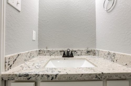 8514 Sports Haven Dr, Humble TX  77346-6000 exterior