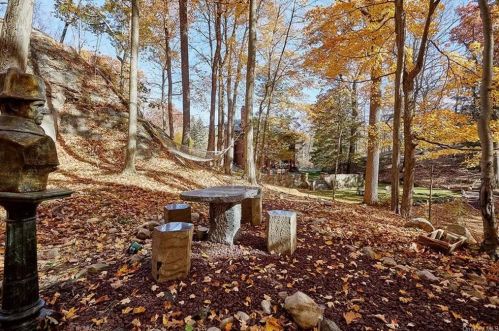 18 Patterson Brook Rd, Tuxedo Park NY  10987-4121 exterior