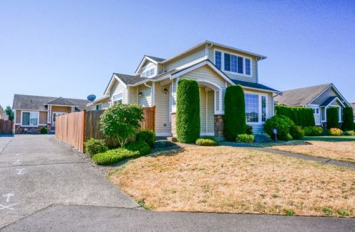 1012 Ross Ave, Ohop, WA 98360-7482